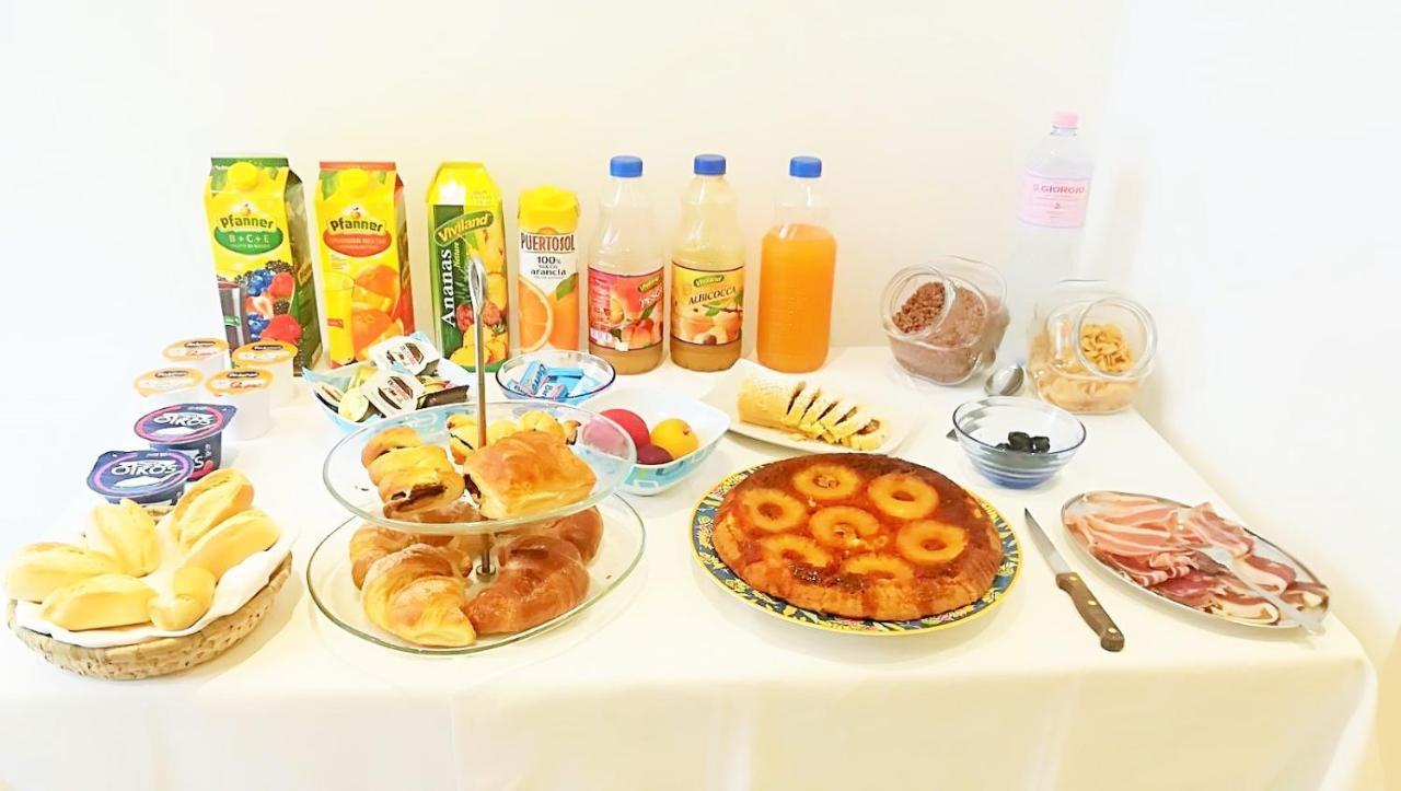 Diana'S Bed & Breakfast Stintino Luaran gambar